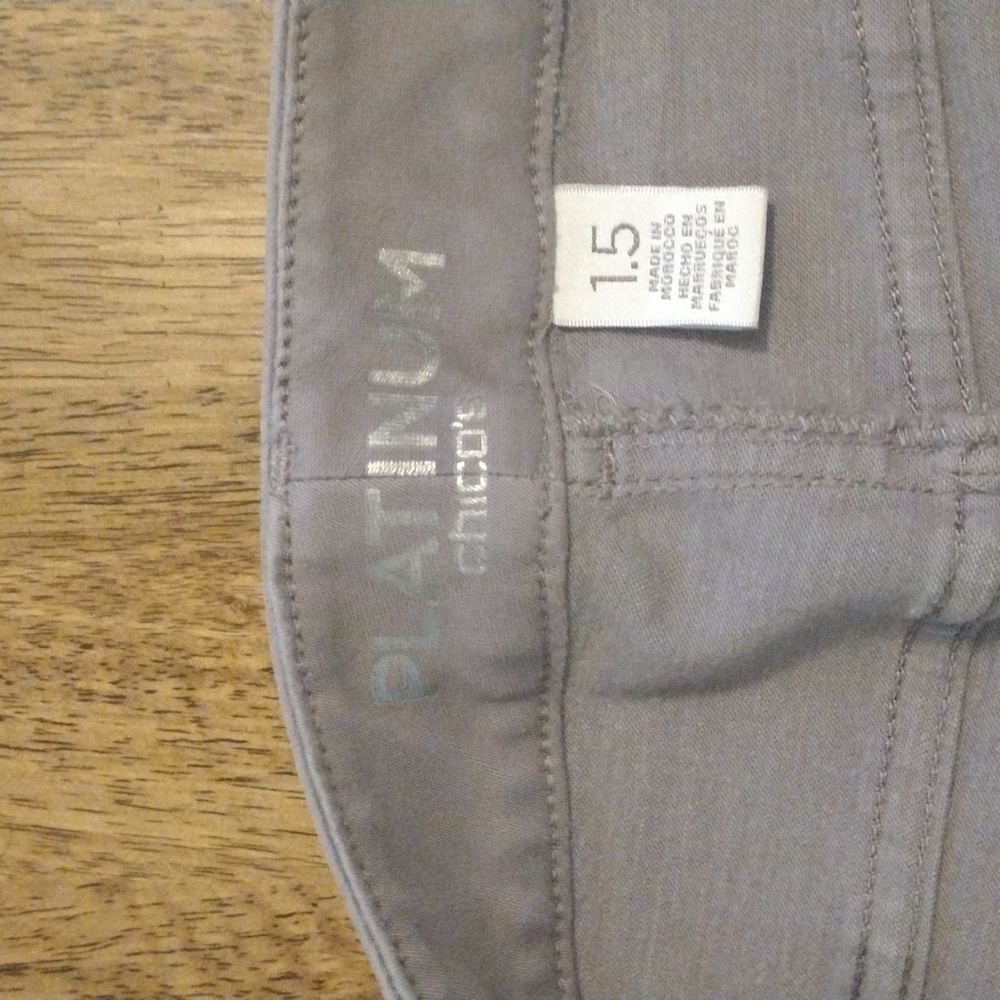 Chico's Platinum Gray Pull on Pants Size 1.5/10 - Picture 5 of 7